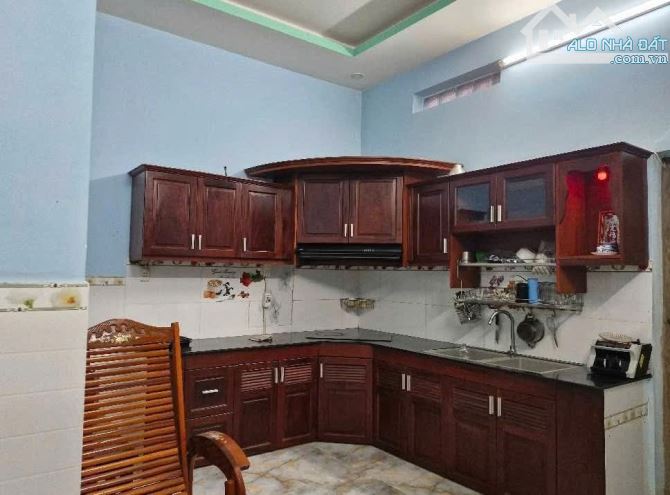 💥Bán nhà 4 tầng 64m2 - 5.x tỷ - kế bên siêu thị Vincom Nam Long, p. Tân Thuận đông - 3