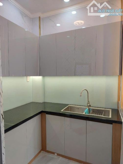 Giảm 100tr! Nhà mới 2 tầng – Quang Trung QV - 3