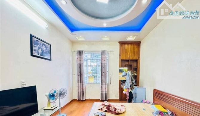 Bán nhà 3,5 tầng ngõTon Đức Thắng rộng 5m giá 4,2 tỷ - 3