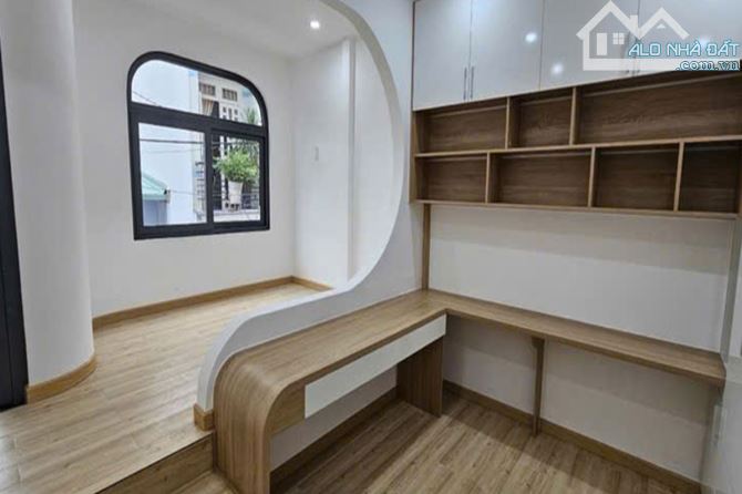 Bán nhà hẻm 3.5m, Đường Số 8, Gò Vấp, 52 m² (4m x 13m), 4 phòng ngủ - Giá 6.18 tỷ TL - 3