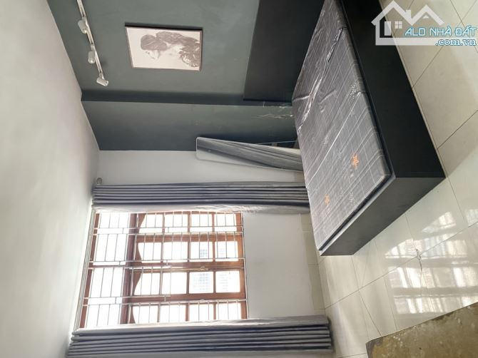 CÁT LINH, ĐỐNG ĐA. 38M3. MT: 3,6M. 2 MẶT THOÁNG. 50M RA PHỐ. 10,3 TỶ - 3