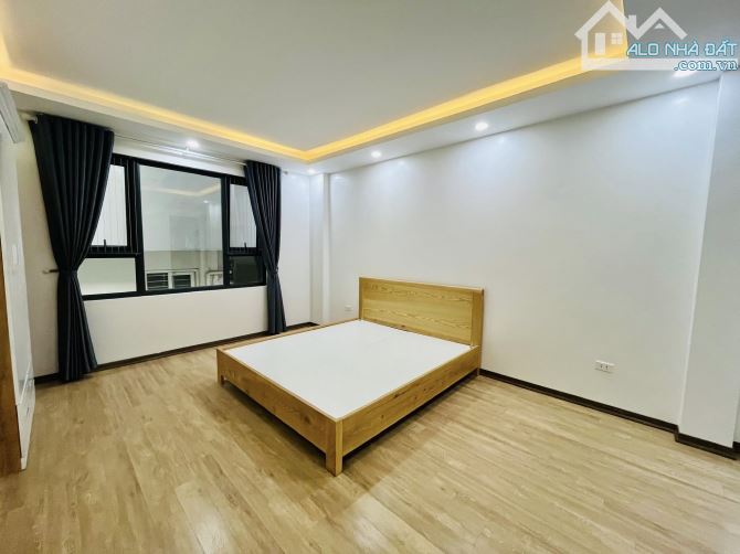 BÁN NHÀ THỊNH QUANG – ĐỐNG ĐA, LÔ GÓC 2 MẶT NGÕ, GẦN ĐƯỜNG Ô TÔ, NHÀ ĐẸP 5 TẦNG. - 3