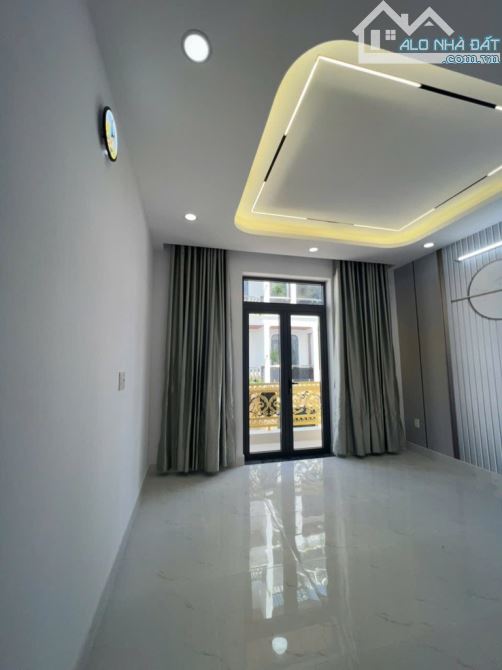 MTKD ngay Gò Xoài Lê Văn Quới giáp Tân Phú hẻm xe hơi 4 tầng 4X14M chỉ 8.2 tỷ - 3