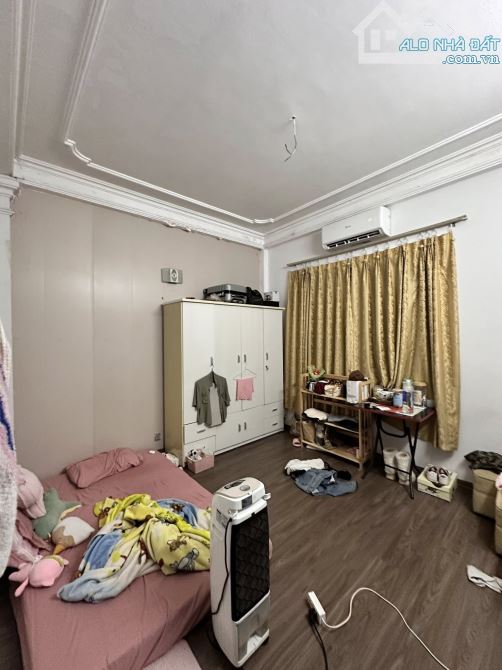 PHI LONG THẦN TỐC: Nguyễn Chí Thanh 41m2, dân xây, KD vip, ô tô tránh,  2 thoáng, gần phố - 3