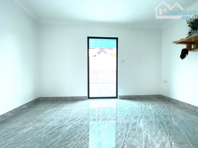 💥Đẹp Nhất Trong Phân Khúc, TT Ngã Tư Sở, Lô Góc, Ngõ Nông, DT 32/35T2, 5 Tầng - 3