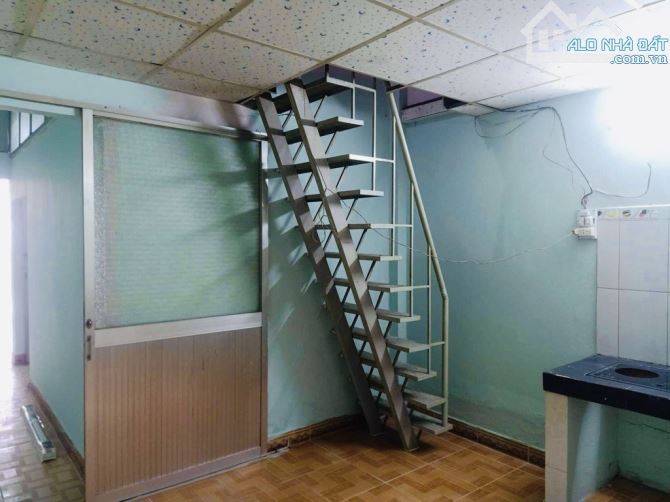 Bán nhà Hóc Môn Thới Tam Thôn-Dt 64m²【4 x16m】 Giá chỉ 3.05 tỷ - 3