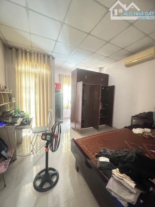 Bán nhà Quận 12 Giá 5,6 Tỷ Tân Thới Nhất 05, 56m2, ô tô vô nhà - 3