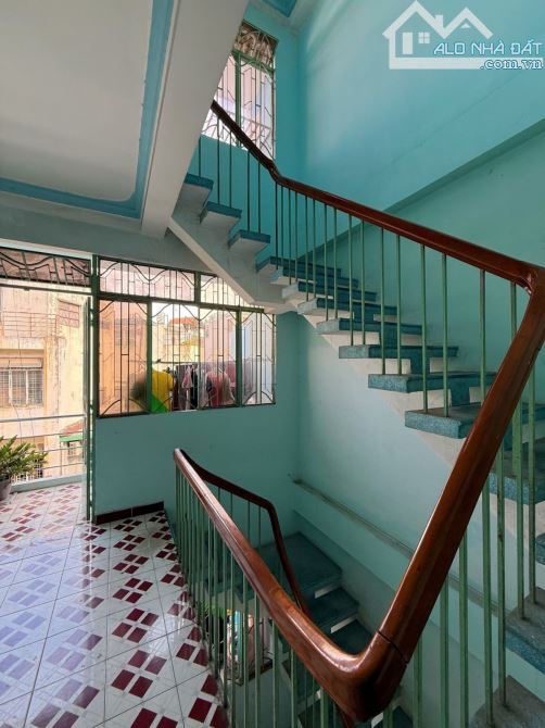 TRUNG TÂM Q10 – HẺM XE TẢI VIP THÀNH THÁI – 4 TẦNG 11 PHÒNG – DT GẦN 100M² - 3