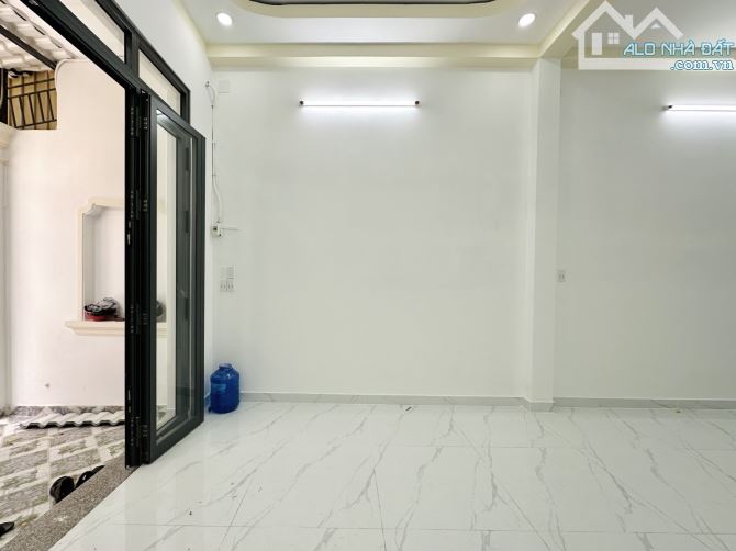Bán nhà mới Bình Thạnh - Hẻm ô tô 7 chỗ - 3 tầng - nhà mới - 3