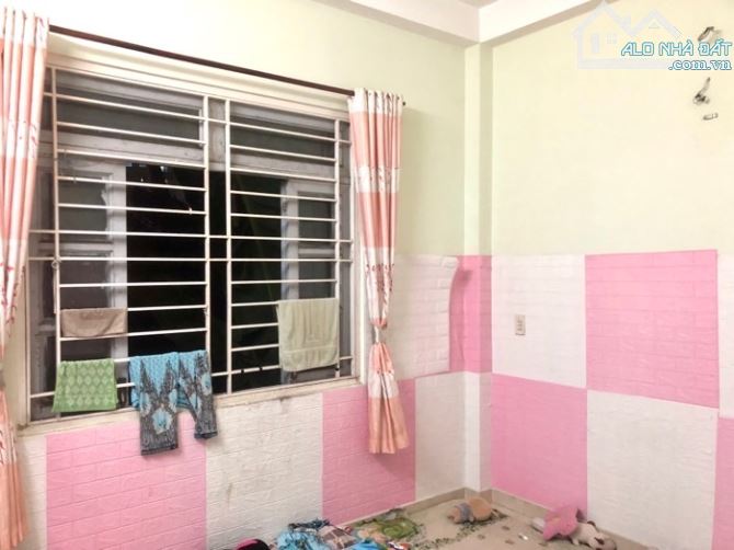 Nhà Đẹp Quận 12 – Hẻm Thông 8m, Đối Diện BV Q12 – 6PN, Giá Cực Tốt! - 3