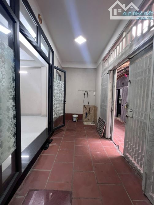 LẠC LONG QUÂN (TRÍCH SÀI) – CÁCH HỒ TẤY 50M – 55/60M² – MT 5.9M – 18.5 TỶ - 3