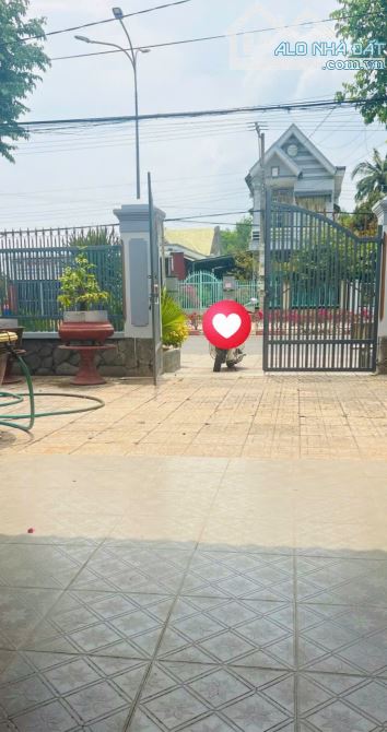 Bán nhà 12 x 65 MT Nguyễn chí thanh thị trấn DMC chỉ 5 tỷ - 3