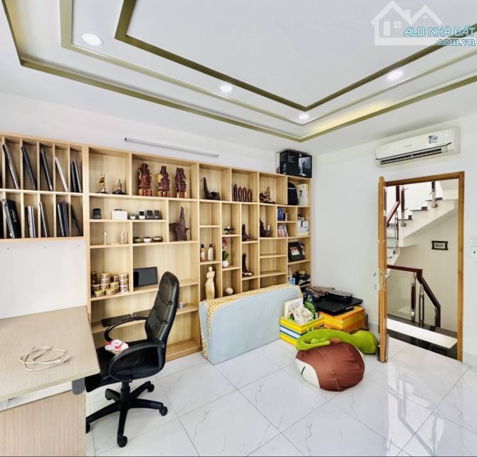 CHÚ NGHĨA ĐẬU VISA ĐỊNH CƯ BÁN NHÀ PHAN KẾ BÍNH, QUẬN 1. GIÁ 5Tỷ880/65M2(5,2MX12,5M). SHR - 3