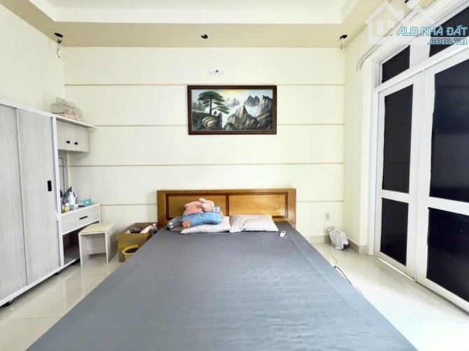 kế mặt tiền Lê Hồng Phong - 2 mặt HXH 6m thông - 50m2 (3.4x15) - 4T 4PN 3WC - dưới 11 tỷ - 3