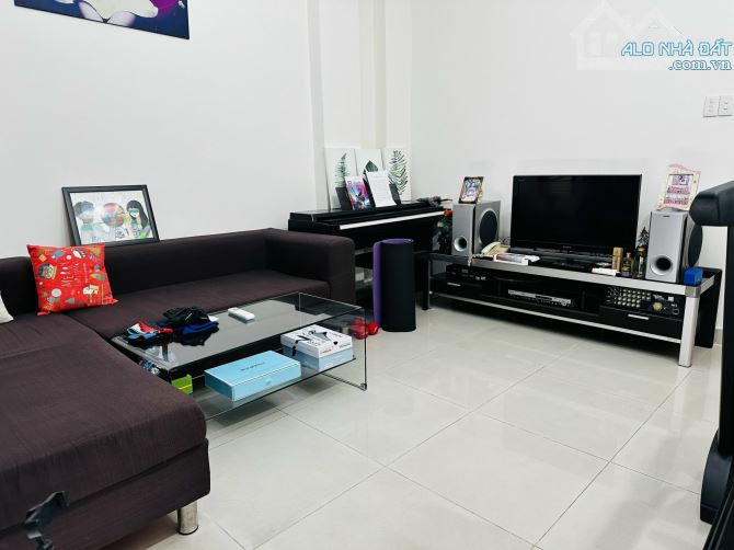 Bán nhà BÙI ĐÌNH TÚY, BT - 68m2 x 4T BTCT -KDC An ninh, Sạch đẹp. CHỈ 11,5 TỶ - 3
