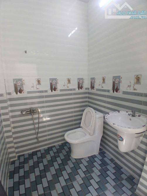 Bán Nhà 1 Lầu 3PN,DTSD 120m2 hẻm xe hơi, gần Cầu Ông Tìn, QL50 - 3