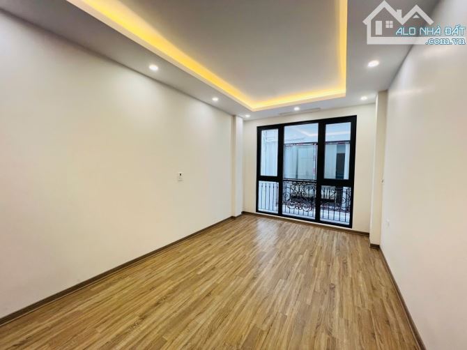 Chính chủ bán nhà lô góc ngõ 342 Hồ Tùng Mậu 32m, 5 tầng, mặt tiền 4,6m giá 8,1tỷ - 3