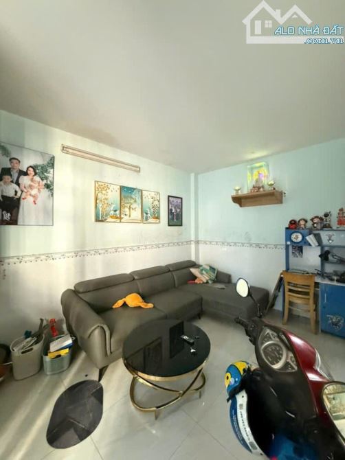 Nhà 2 tầng 42m2, Vuông – Tân Thới Hiệp 20 Q12 - 3