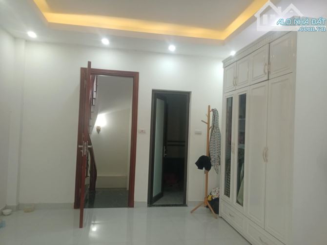 NHÀ MỚI ĐẸP – MẶT TIỀN RỘNG – GẦN KĐT CIPUTRA – 30M RA Ô TÔ ĐỖ NGÀY ĐÊM giá 7.9 tỷ. - 3
