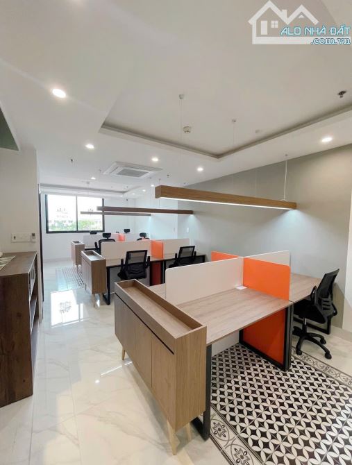 BÁN MẶT TIỀN TỐ HỮU CÓ NHÀ 4 TẦNG NGANG 5m - 3