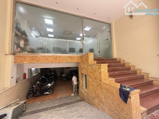 CỰC VIP - KĐT TRUNG YÊN - CẦU GIẤY 100m2, 9T, MT 7.4m, VỈA HÈ, VĂN PHÒNG VIP - 3