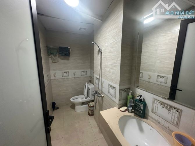 BÁN LIỀN KỀ THANH LIỆT SÁT VĐ3 - SỔ ĐỎ 48m2 7 TẦNG THANG MÁY OTO TRÁNH VỈA HÈ 17.95 tỷ - 3