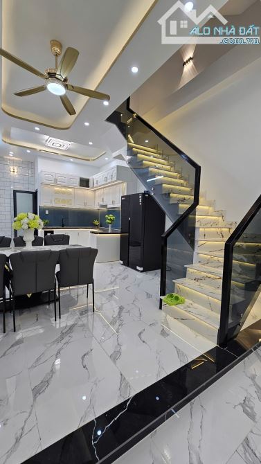 MẶT TIỀN XE HƠI NGANG 4 DÀI 12.5 4 TẤM CÓ 100 TRIỆU - 3
