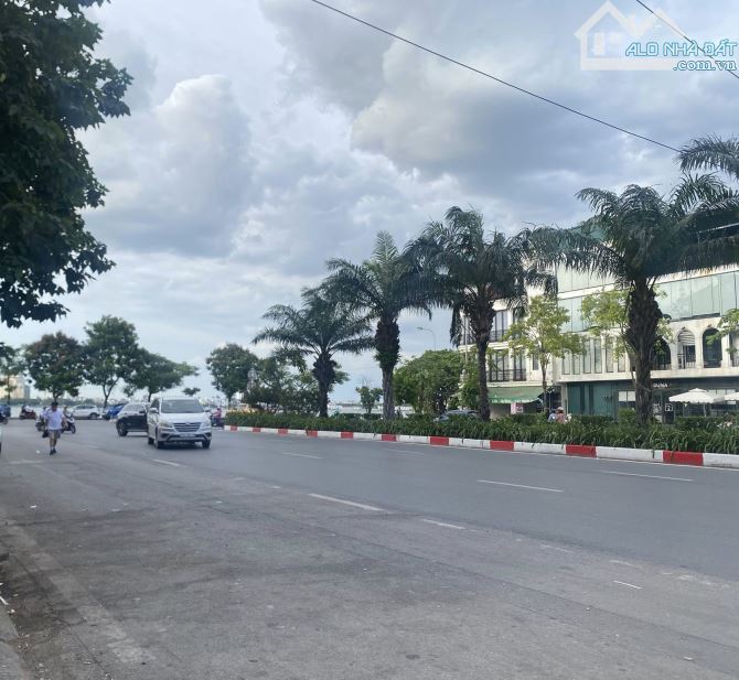 Bán nhà Văn Cao - Ba Đình- 3 bước ra Hồ Tây- ô tô đỗ cửa🚘 giá mềm - 3