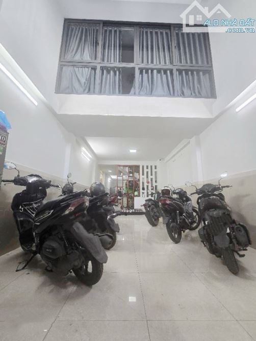BÁN NHÀ 5 TẦNG, 92m², HXH NGUYỄN THỊ THẬP, QUẬN 7, chỉ 11,x tỷ - 3