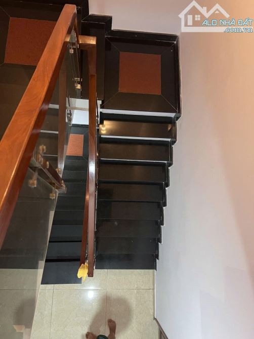 BÁN NHÀ TÔ KÝ Q12 - 4 TẦNG 90M2 ( 5.2M X 18M) - ĐƯỜNG 6M - HƠN 6 TỶ. - 3
