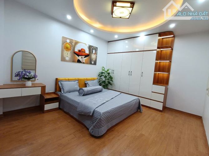 Chính chủ cần bán gấp căn nhà phố Bồ Đề Ô Tô DT 31m2 nhà 5 tầng giá 7.5 tỷ - 3