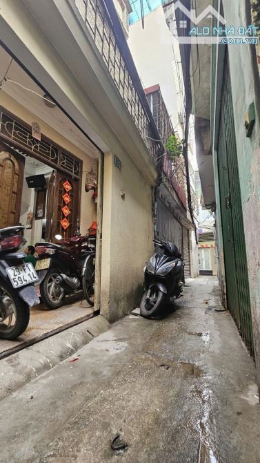 Bán nhà Hoàng Hoa Thám, Ba Đình, 34m2, 3 tầng, mặt tiền 3.8m, giá 7.3 tỷ - 3