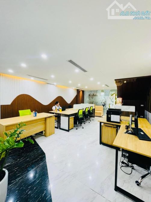 Nhỉnh 300tr/m2, phân lô ô tô Lê Trọng Tấn, thang máy, gara, thông sàn kinh doanh, 105m*8T - 3