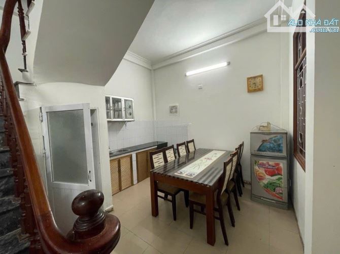 Cho thuê nhà  ngõ Cầu Đơ 4, P. Hà Cầu, Hà Đông, Hà Nội , DT 45m2 x 3 tầng , ngõ ô tô 10tr - 3