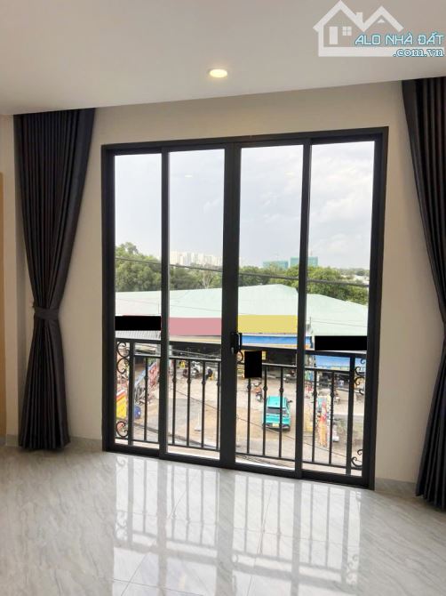 🔥 BÁN NHÀ MẶT TIỀN KINH DOANH – 60m² (4,2 x 14) 3 TẦNG - LÃ XUÂN OAI, LONG TRƯỜNG, QUẬN 9 - 4