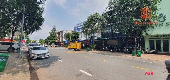 Nhà mặt phố đường N1 khu dân cư D2D giá cực tốt chỉ 13,5 tỷ - 4