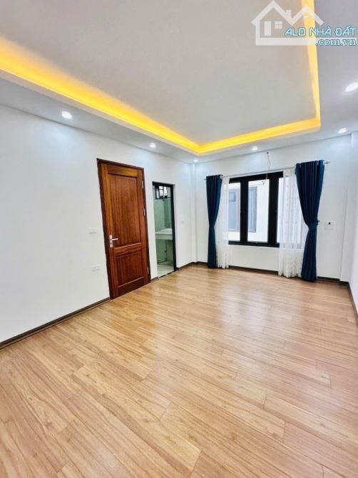 CỔ NHUẾ. 33M. 5 TẦNG. 6,8 TỶ.LÔ GÓC. NGÕ RỘNG.FULL NỘI THẤT. SIÊU HIẾM. - 4