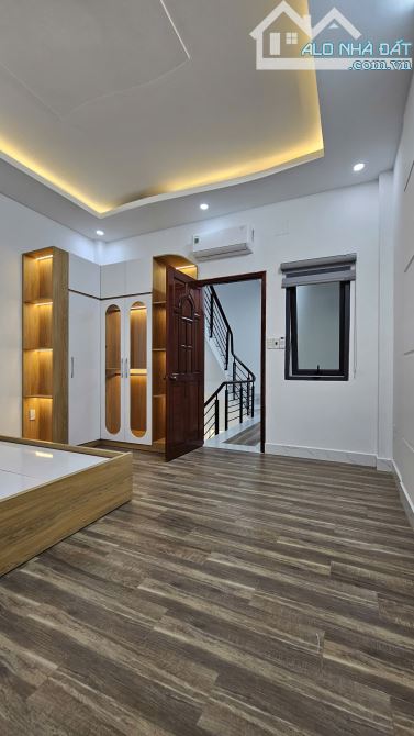 MẶT TIỀN XE HƠI 10 M NGANG 4.2 X14  BÊ TÔNG 4 TẤM CÓ 5 TỶ - 4
