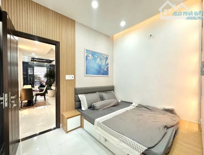 PHÚ NHUẬN. NHÀ BÁN 3 MT NGUYỄN ĐÌNH - CHIỂU (48M2) 3 TẦNG. FULL NỘI THẤT. CHỈ 6.5 TỶ - 4