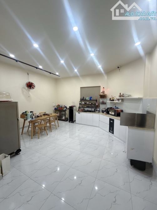 🏚️ B.ÁN NHANH - HƠN 60Tr/m²  - MÃ LÒ - BÌNH TÂN - 86m² ( 5.6x16 ) 3 TẦNG 4PN - CHỈ 5.6 TỶ - 4