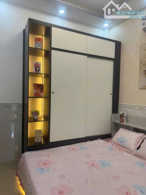 Nhà 2 tầng sàn 58m2, Vuông – Quang Trung QV - 4