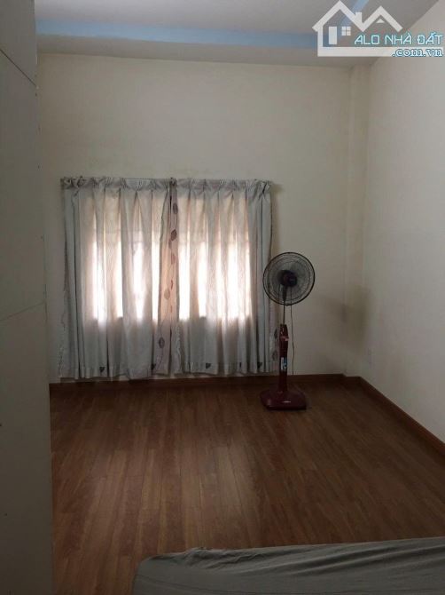 Nhà Cho Thuê Nguyên Căn Hẻm Nguyễn Thông Quận 3 - 4