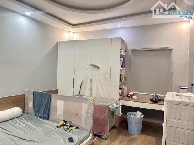 Nhà 3 tầng tâm huyết Kha Vạn Cân - View công viên, ô tô đậu cửa - 8 tỷ nhỉnh nhẹ - 4
