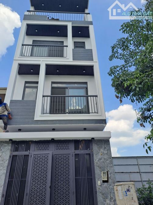 BÁN NHÀ MỚI ĐẸP - 60M2 - 4 TẦNG  - AN PHÚ ĐÔNG - QUẬN 12.  GIÁ CHỈ : 6,35 TỶ TL. - 4