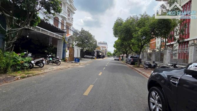Bán biệt thự 1T2L mới đẹp KDC D2D giá siêu rẻ, chỉ 14,5 tỷ còn TL - 4