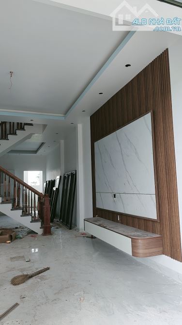 NHÀ 3 TẦNG MỚI XÂY GẦN KHU CÔNG NGHIỆP ĐỒ SƠN chỉ 1.9 tỷ - 4