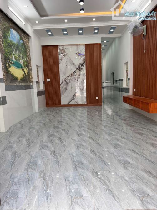 🔥 BÁN GẤP NHÀ CẤP 4 MỚI TINH . TRẦN THỊ HÈ, HIỆP THÀNH, Q12 📏 DT: 4 x 17 = 68m²  ** Sổ h - 4