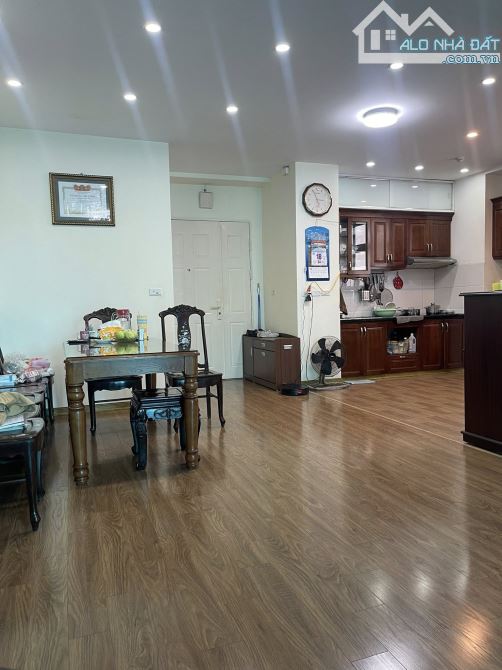 XUÂN ĐỉNH BĂC TỪ LIÊM 30m 5 TẦNG  GIÁ 5,5 TỶ  NHÀ MỚI ĐẸP Ở LUÔN - 4