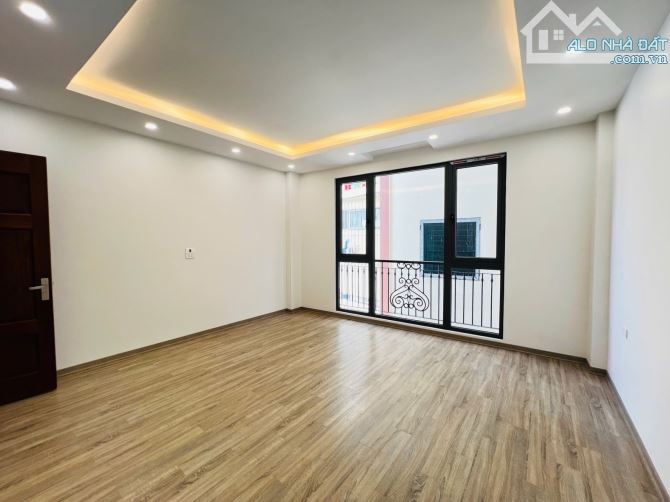 Chính chủ bán nhà lô góc ngõ 342 Hồ Tùng Mậu 32m, 5 tầng, mặt tiền 4,6m giá 8,1tỷ - 4