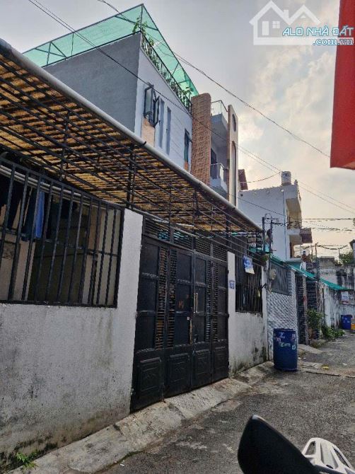 Nhà đẹp 186m2 - c4 chia 3 căn cho thuê - trung tâm quận 9 - 6.3 tỉ - 4